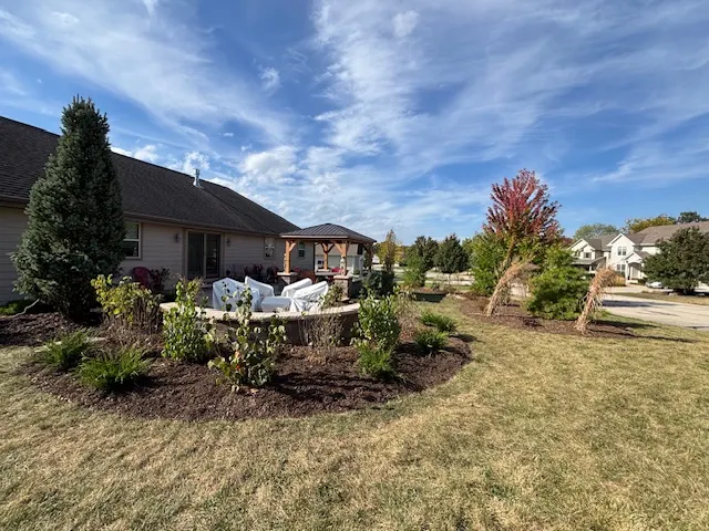 Plants and trees in Pleasant Prairie - Pleasant Prairie, WI